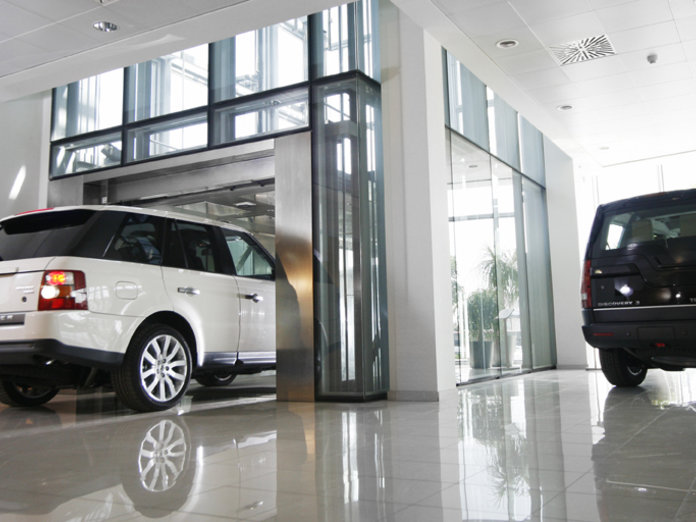 Orona autolift voor Land Rover